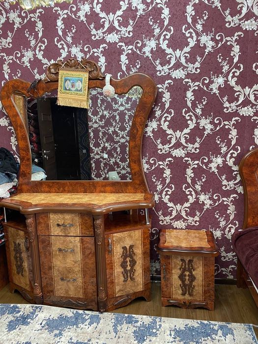 Продаётся спальняя гарнитура в хорошем состоянии