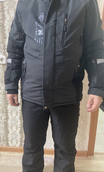 Горнолыжный костюм