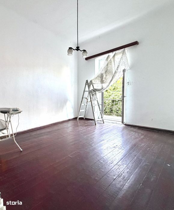 Apartament Ultracentral de Vanzare – 6 Camere – 235 mp