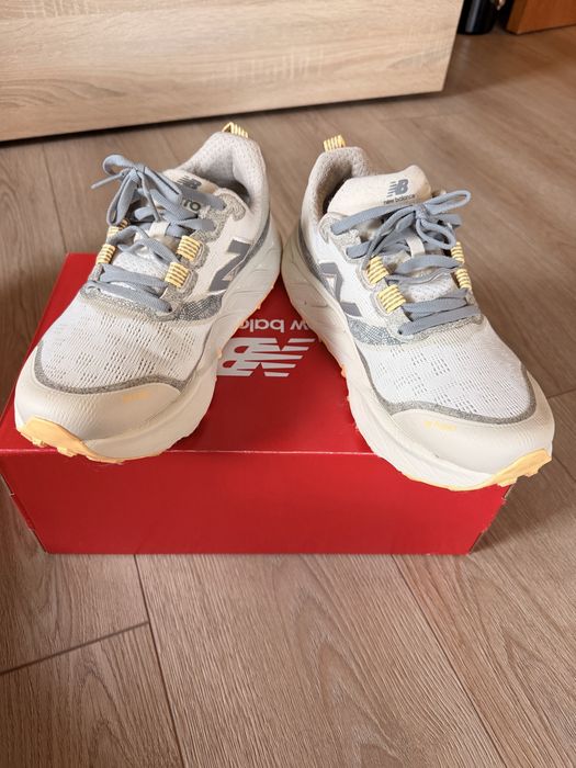 Маратонки  NEW BALANCE Fresh Foam X Hierro v9