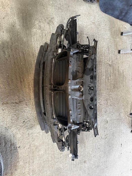 Trager complet BMW Seria 7 F01 M pachet