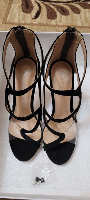 Sandale dama cu toc Eva Minge nr.35 Noi Nepurtati, la cutie-180 LEI
