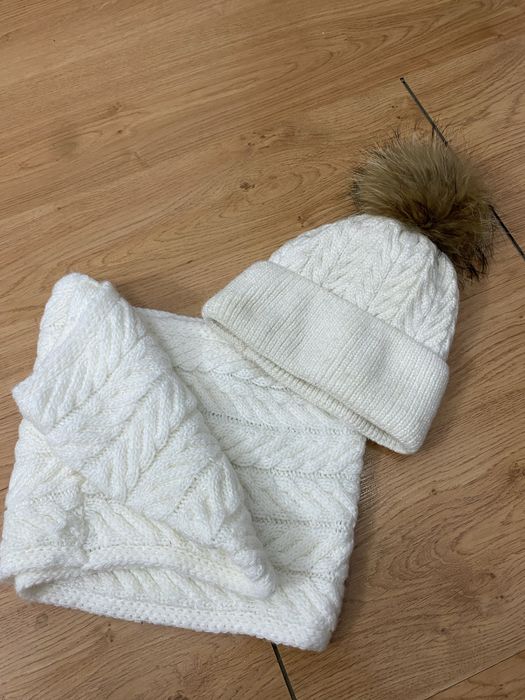 Шапка зимняя в комплекте