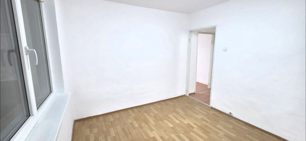 2 camere, zona CENTRALA, orientare SUD