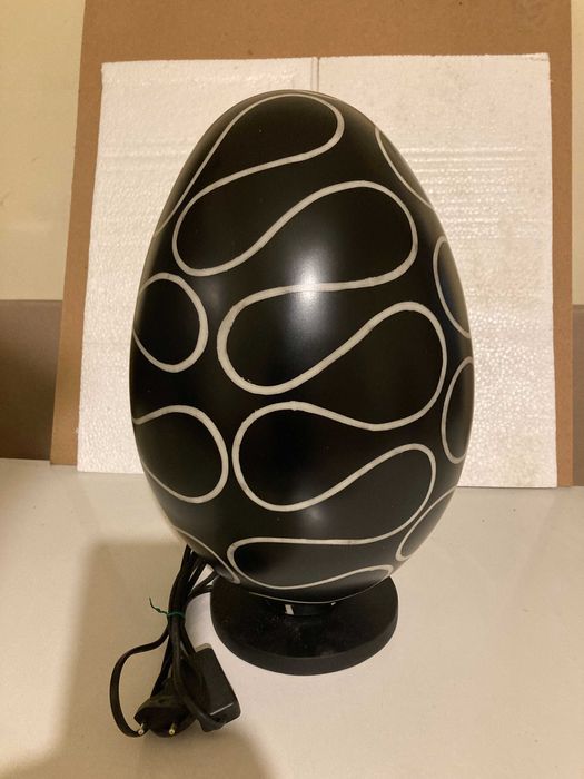 oua de paste lampa din Bali