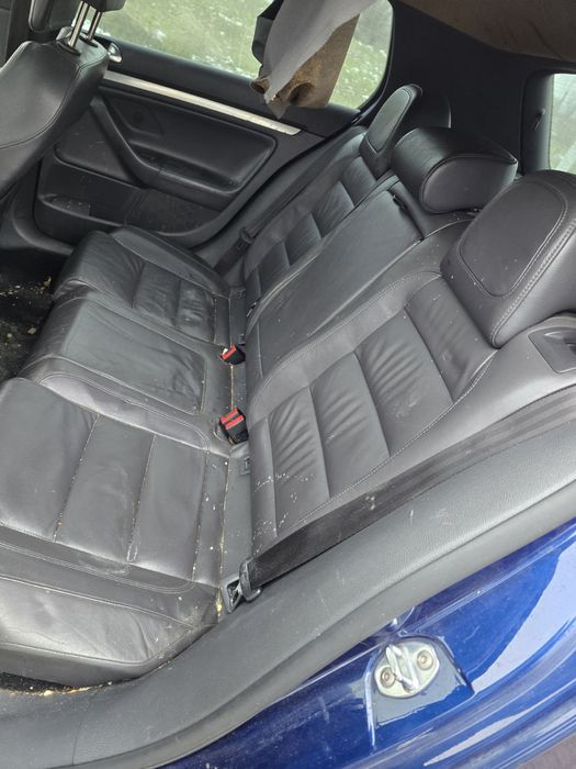 Продавам Голф 5 GTI на ЧАСТИ (Golf V 2.0 TFSI 200hp) имам и други коли