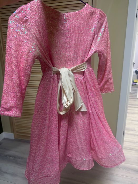 Нарядное платье для маленькой принцессы