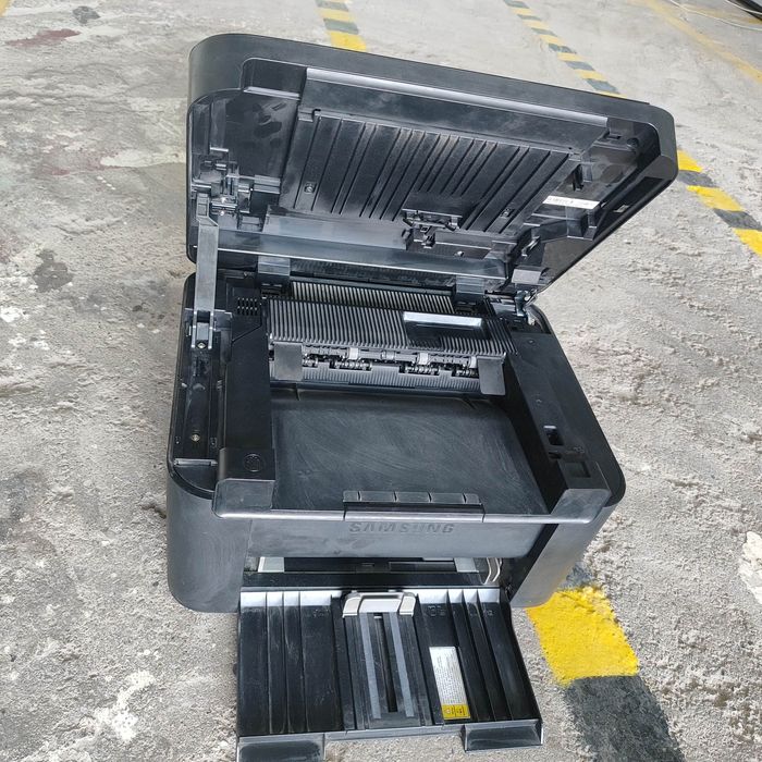 Принтер Samsung scx-3205 не рабочий плата неработает
