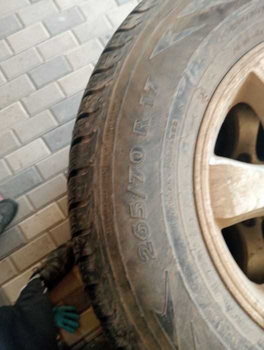 Зимние резины в хорошем состояний