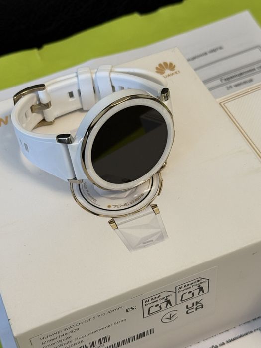 ЧИСТО НОВ Huawei watch GT 5 Pro Гаранция Yettel 2027г. White | GT5