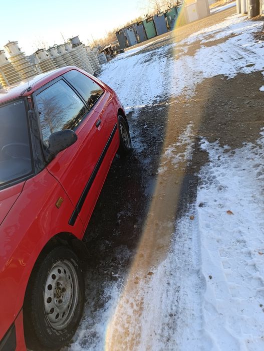 Продам Мазда 323