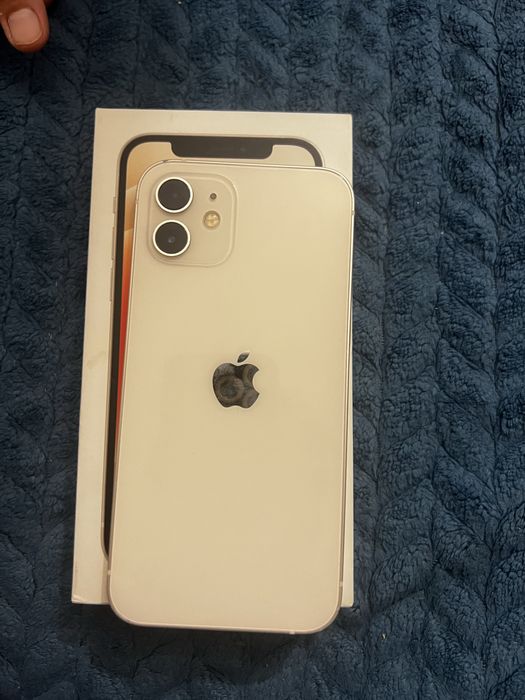 Iphone 12 с коробкой