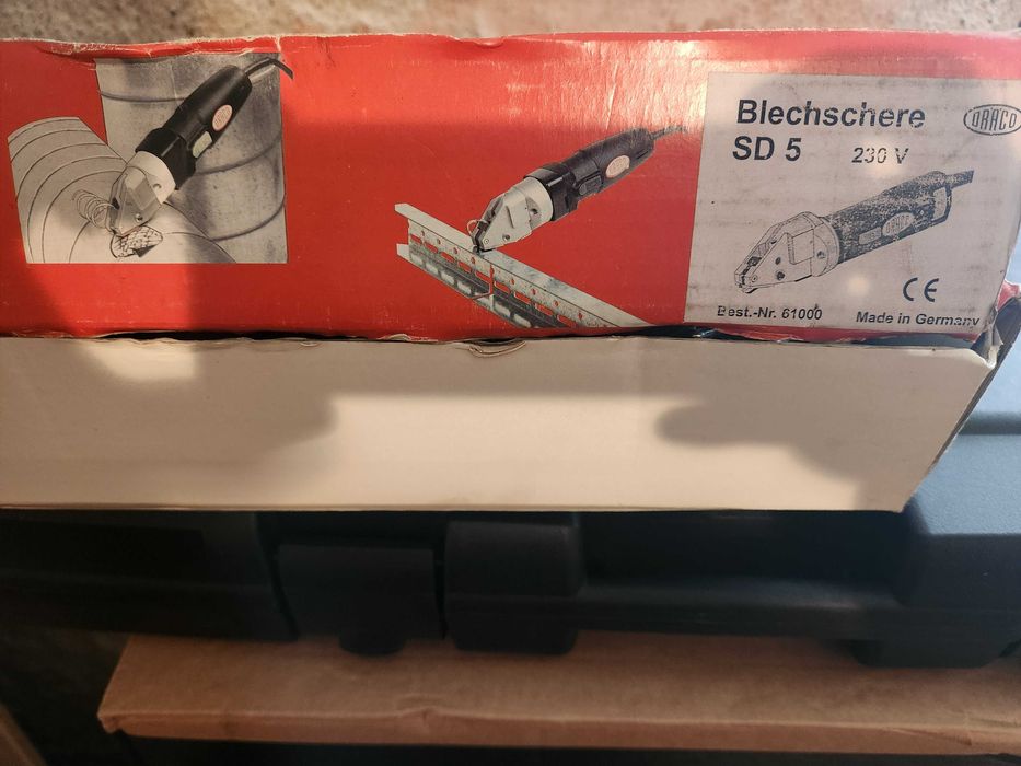 Машина за рязане на профили