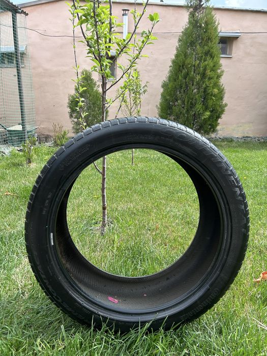 Continental 275/40/22