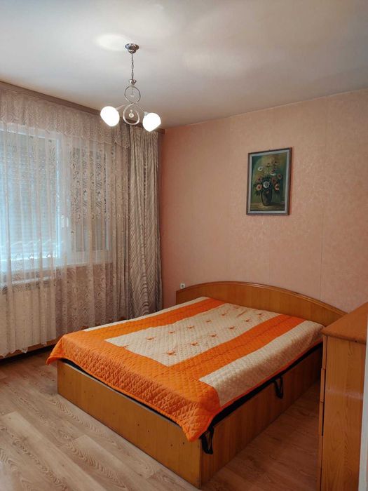 Дава се под наем Четиристаен апартамент в Пловдив, Център - 120 кв.м за 510 € - Снимка #11