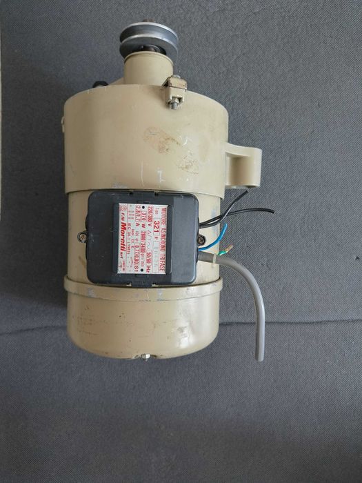 motor industrial  cu ambreiaj masina de cusut surfilat