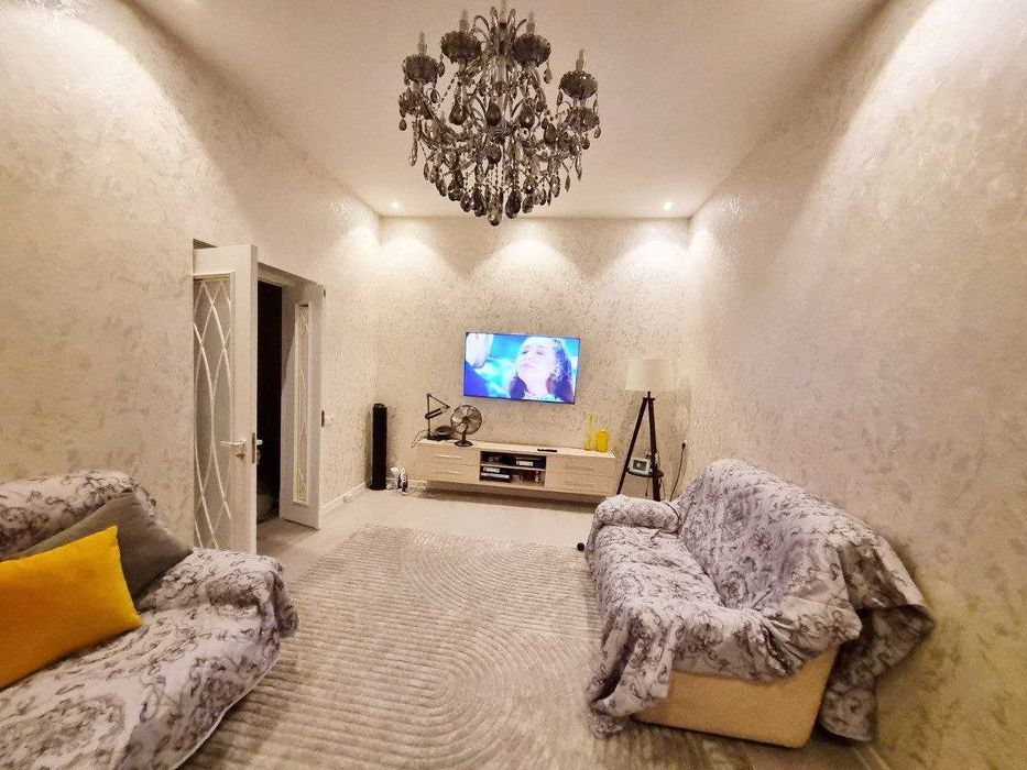 Продаётся коттедж в Янги-Хаятском районе ( Чорток махаля).