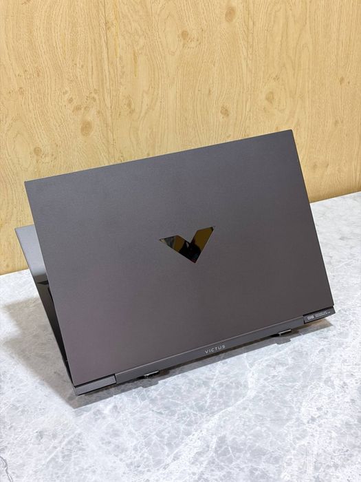 Продается ноутбук HP VICTUS