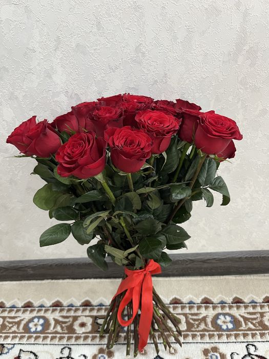 роза 25 штук свежий