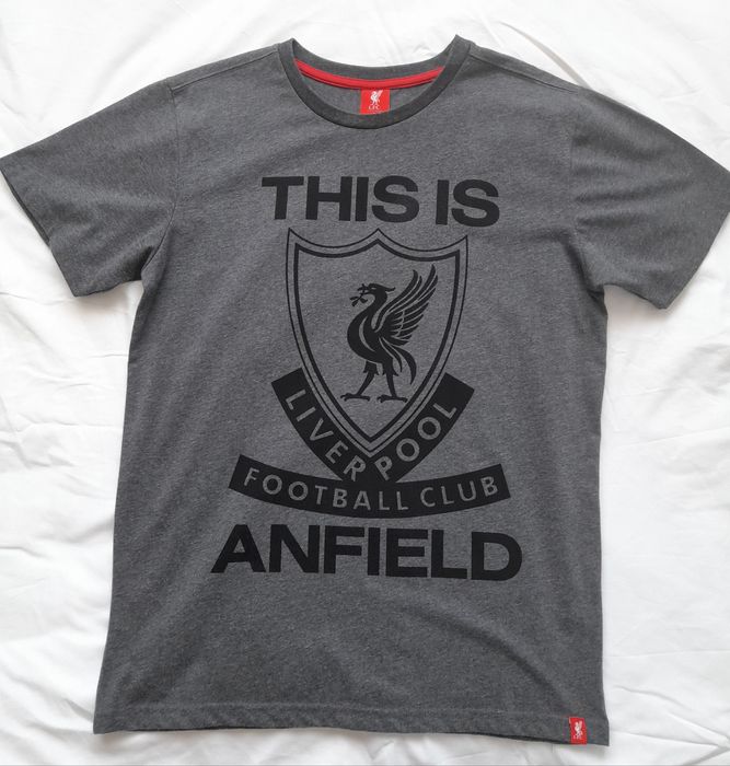 Tricouri noi, nepurtate FC Liverpool