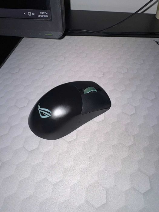 Vand Mouse Asus Rog Keris Wireless !