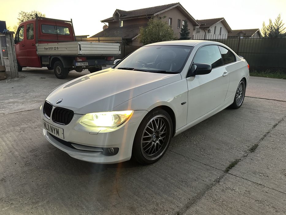 Usa usi bmw e92 e93 alb negru