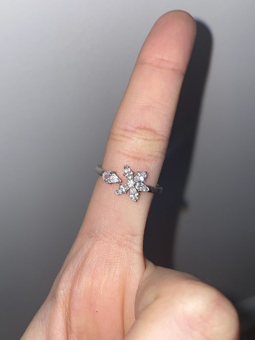 Кольцо «Сверкающий гербарий»