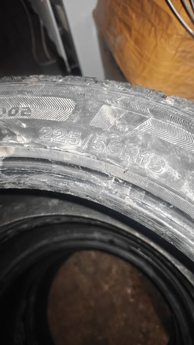 Продам зимние шины
