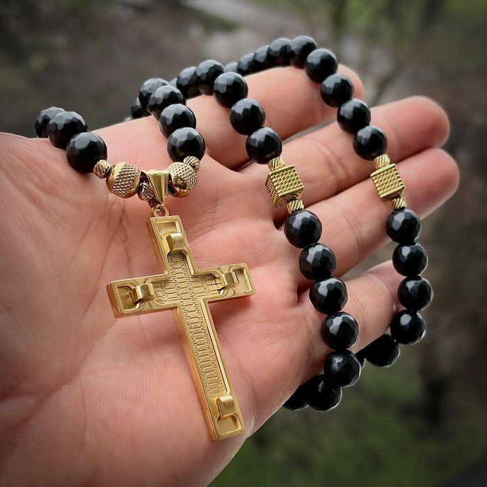 Мъжки Гердан от Фасетиран Оникс и Стоманен Кръст