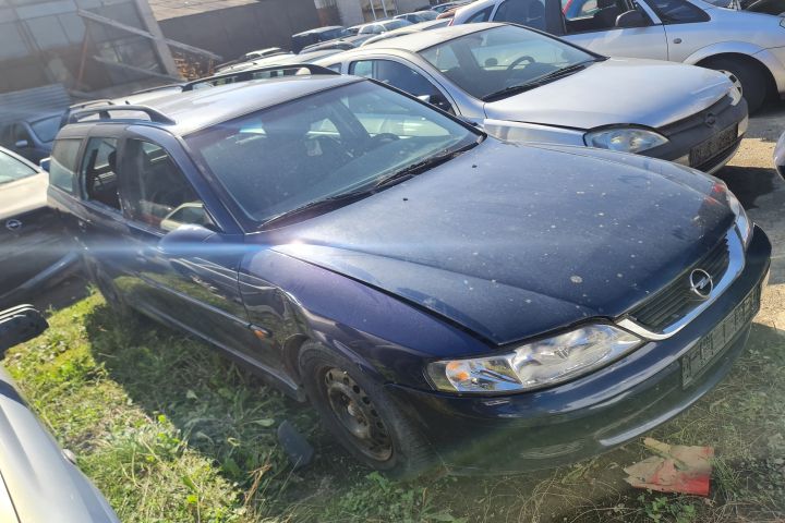 Radiator apa racire motor Opel Vectra B (facelift)