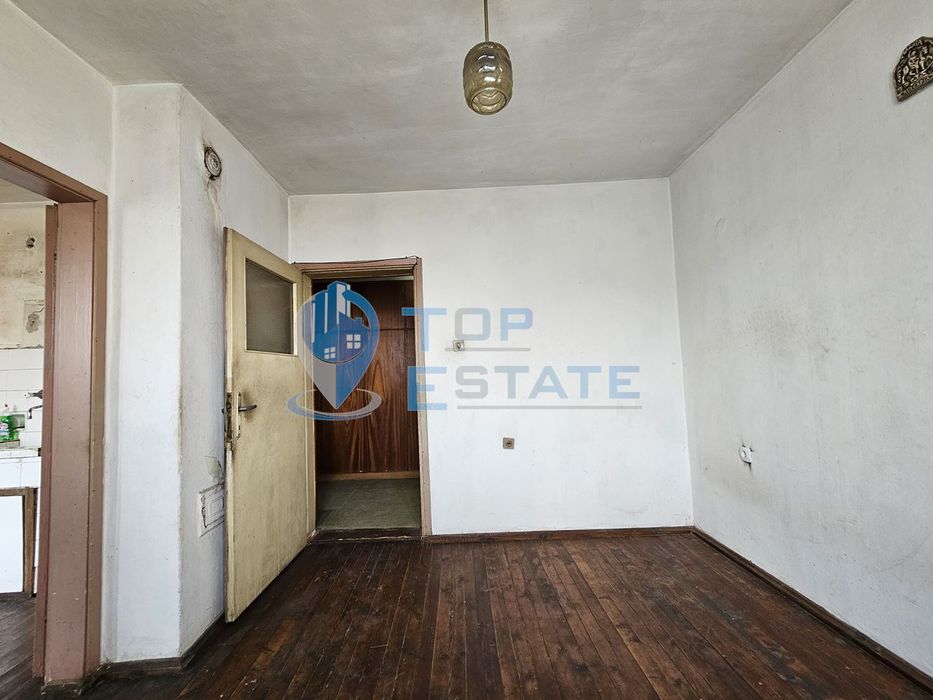 Продава се Четиристаен апартамент в Велико Търново, Акация - 128 кв.м за 1054 €/кв.м - Снимка #6