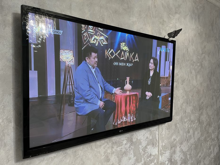 Продам телевизор LG