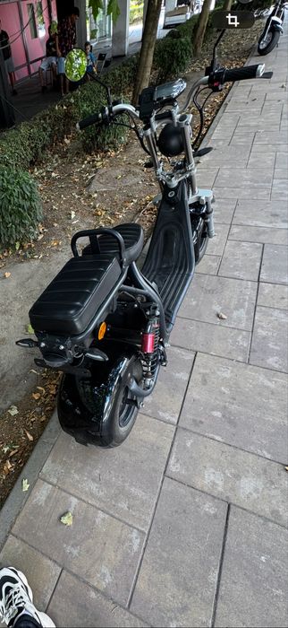 Scuter electric(moped)cu 2 baterii de 60v 20Ah‼️