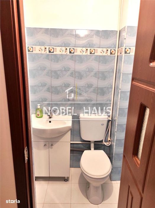 Apartament 3 camere, decomandat, etajul 3, Zona Gura Leului