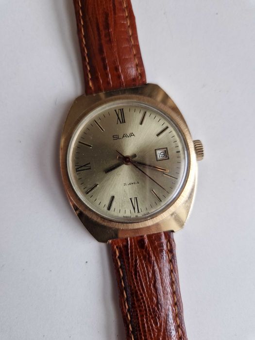 SLAVA cal. 2414, 21 руб. камъка, ръчно нав-е, made in USSR каса – 37мм