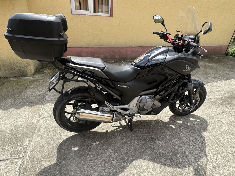 Vând Honda NC 700 X 2013