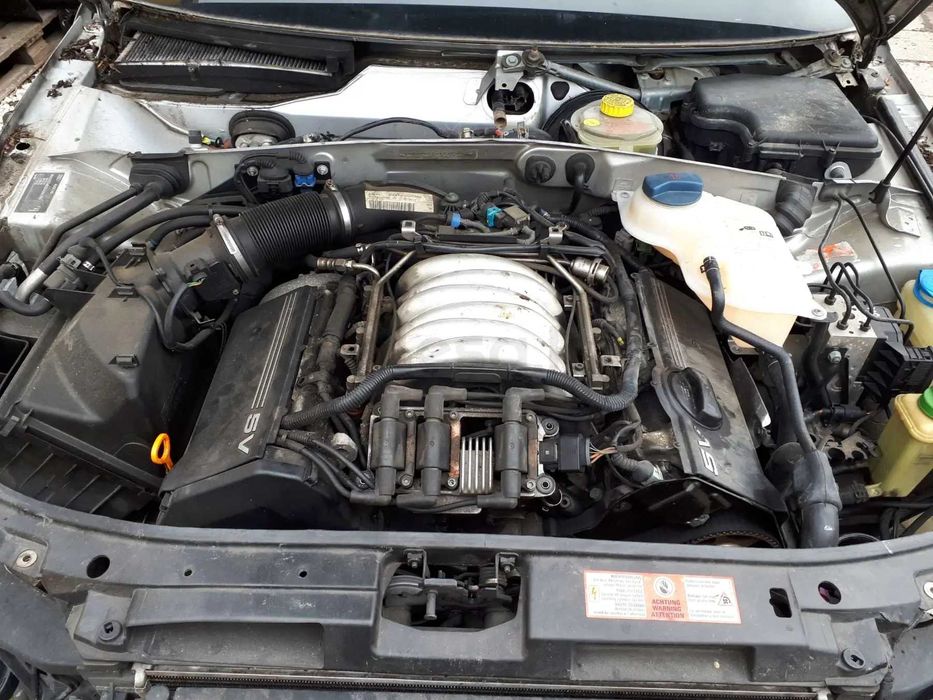Двигатель Audi A8 A6 A4 2.4л ACK Привозной ДВС