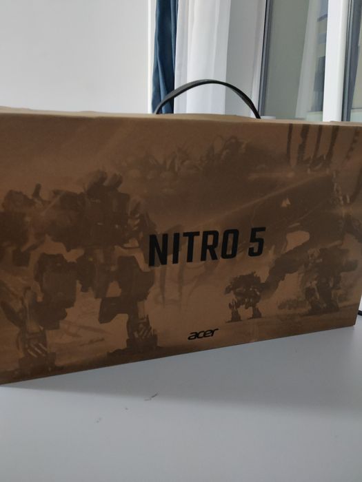 ноутбук Acer Nitro 5