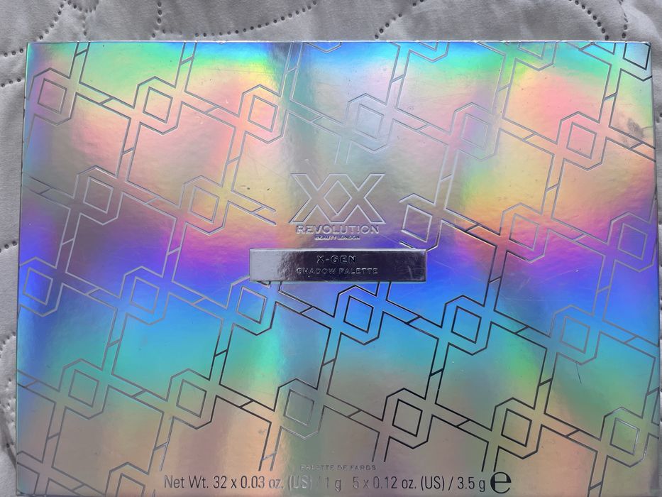 Gen X Revolution eyeshadow palette