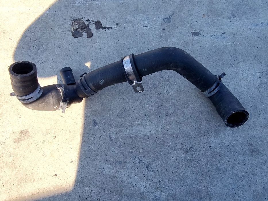 Furtun apa Mercedes Clasa C (W205) [Fabr 2014-prezent] A2742001582 2.0