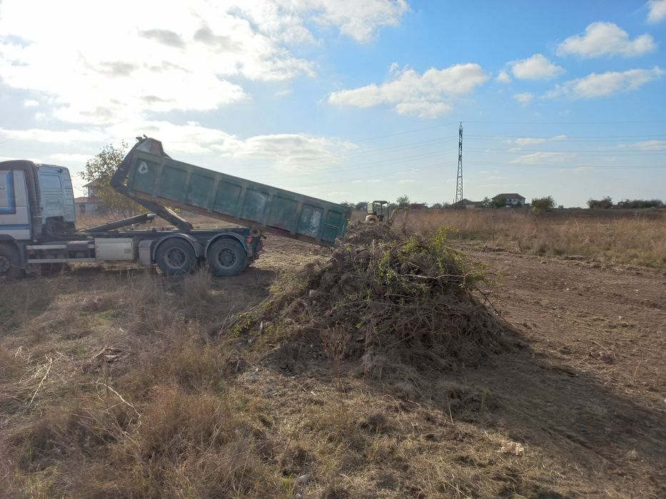 Curat si nivelez terenuri, transport moloz, mini utilaje de inchiriat