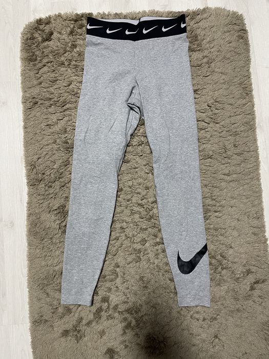 Colanti gri Nike
