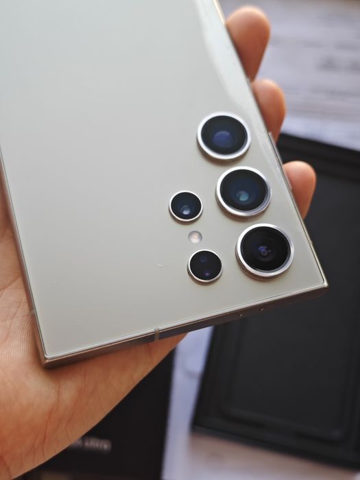 Samsung S24 Ultra 512Gb без ремонта