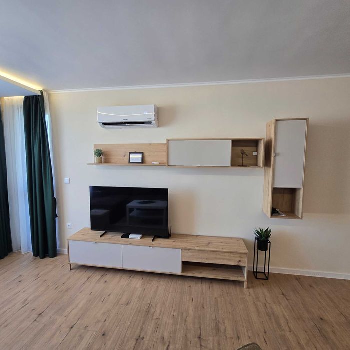 Апартамент за Нощувки в Пловдив, кв. Смирненски с ГАРАЖ