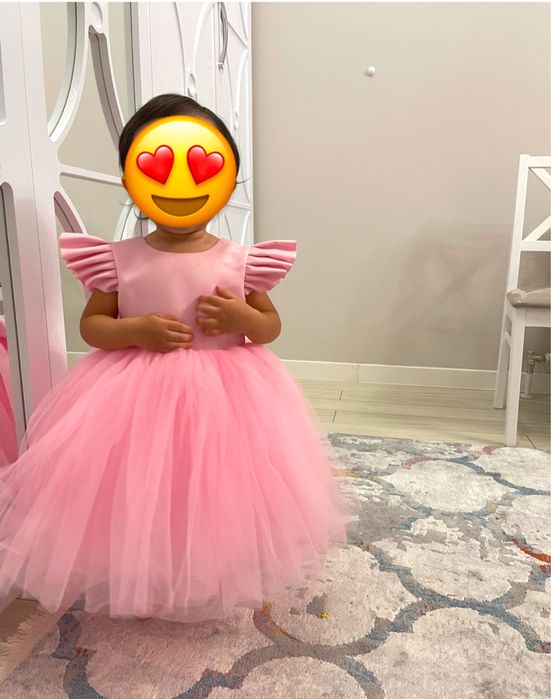 Платье для девочек + желетка+ саукеле