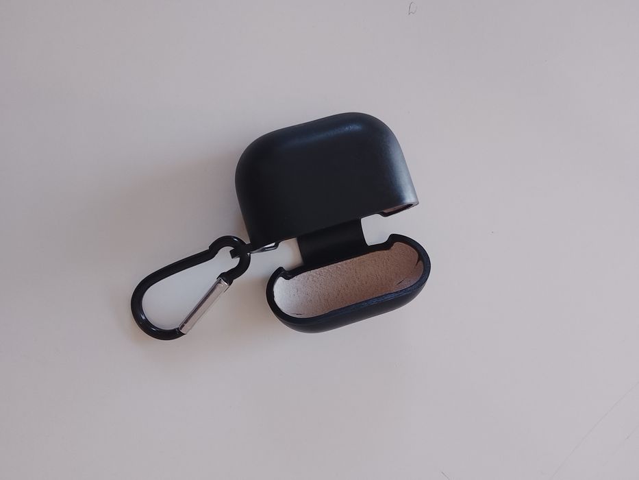 Наушники продаю срочно