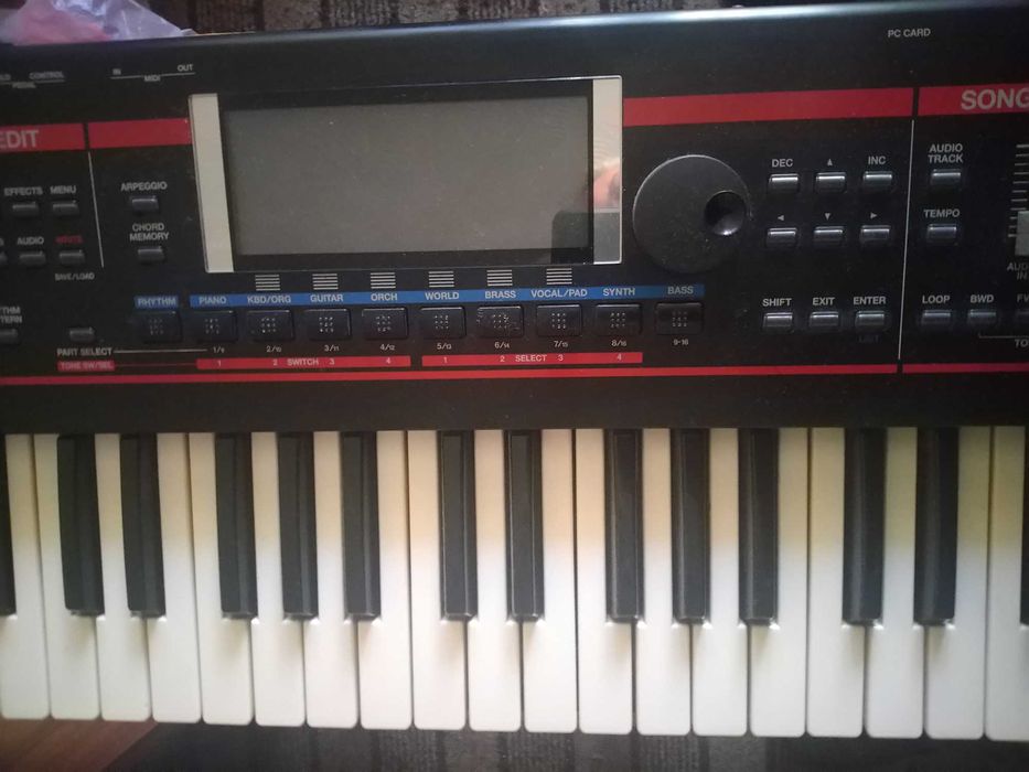 " Roland "  япония