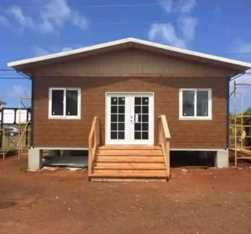 Vând case modulare pe structura metalica