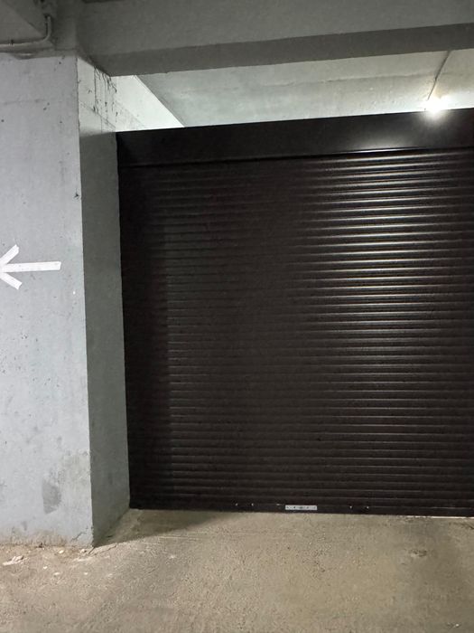 De inchiriat loc de parcare si boxa la subteran total 24 mp