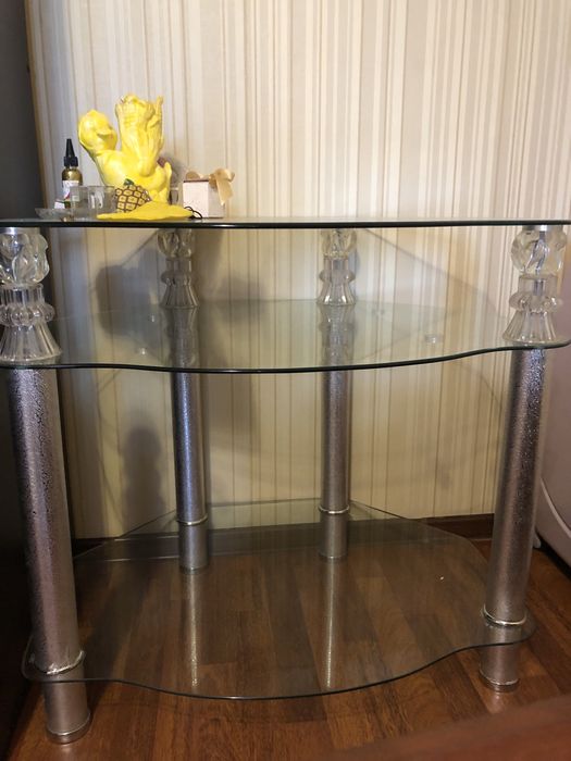 Продам стеклянную подставку